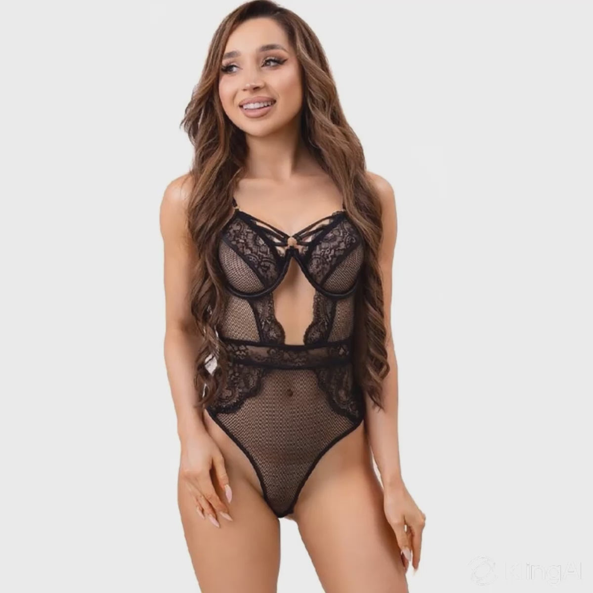 Se încarcă video: LIVCO CORSETTI FASHION - Paula LC 20209 body cu decorațiuni din dantelă negru S/M